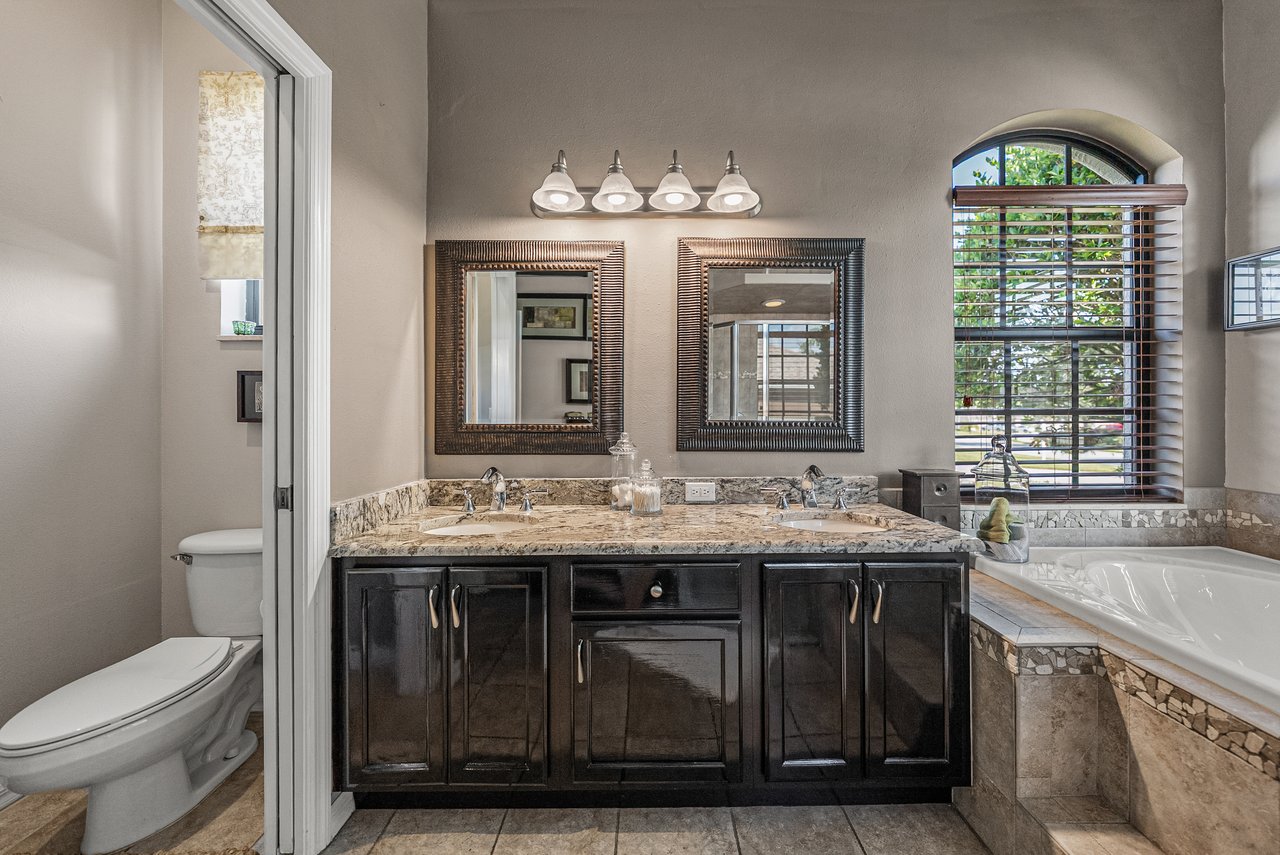 13247 THOROUGHBRED DR