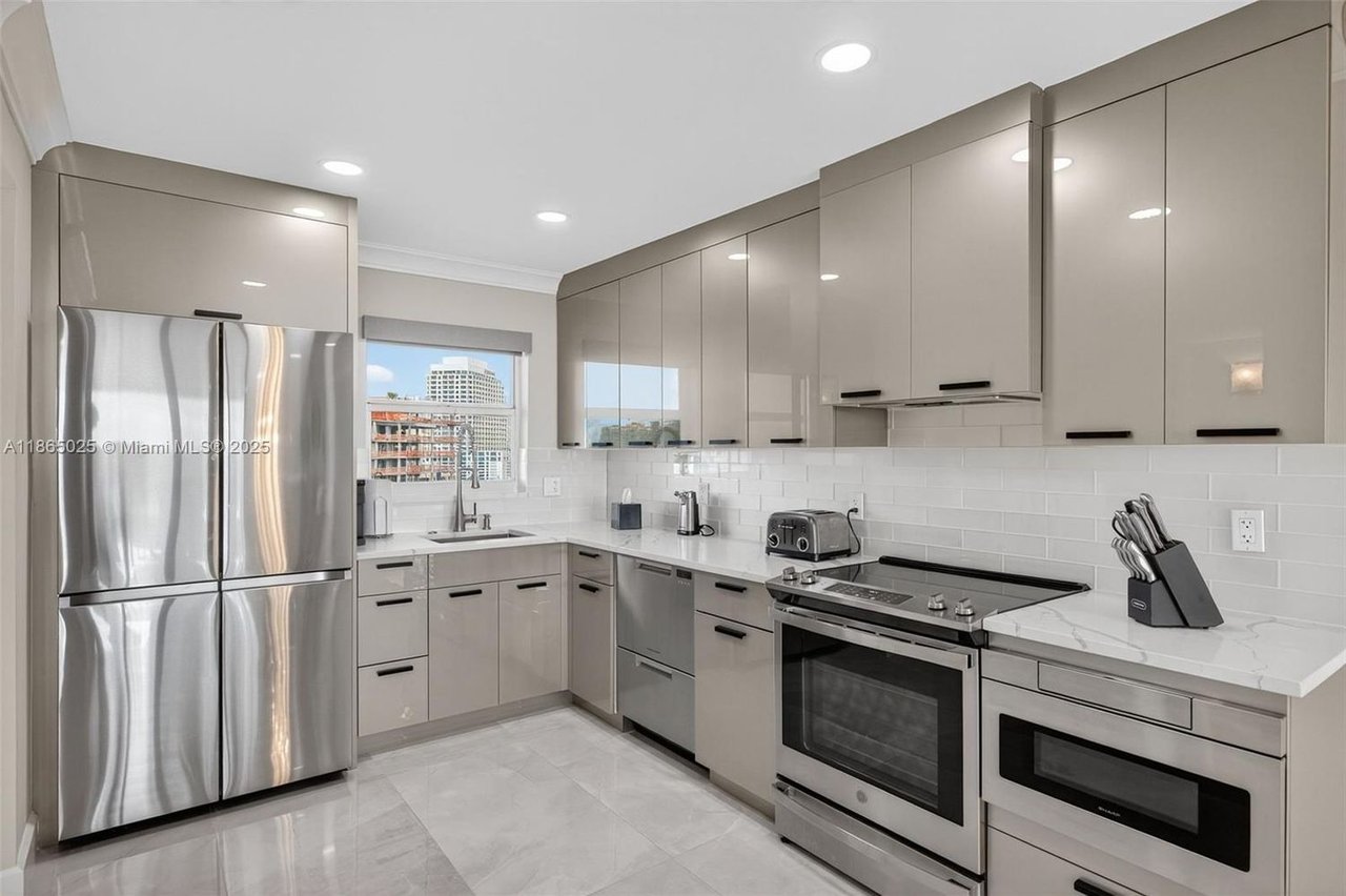 511 Bayshore Dr #1005