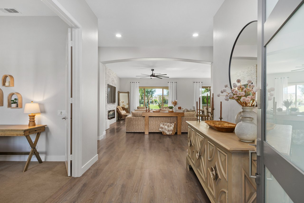 Poolside & Par on San Mateo