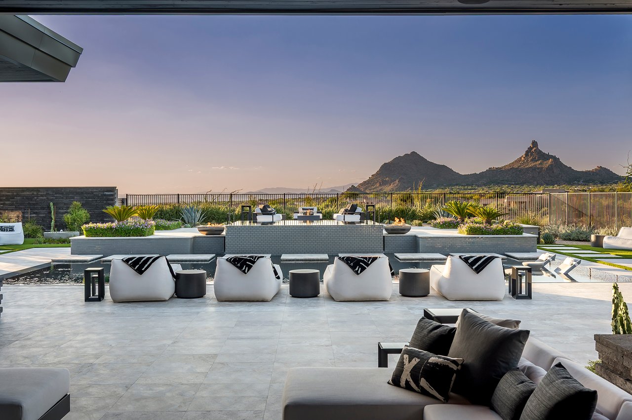 10784 E PINNACLE PEAK Road