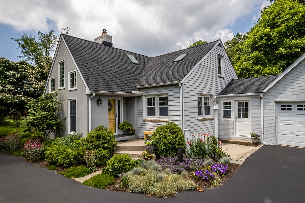 1819 Flint Hill Road