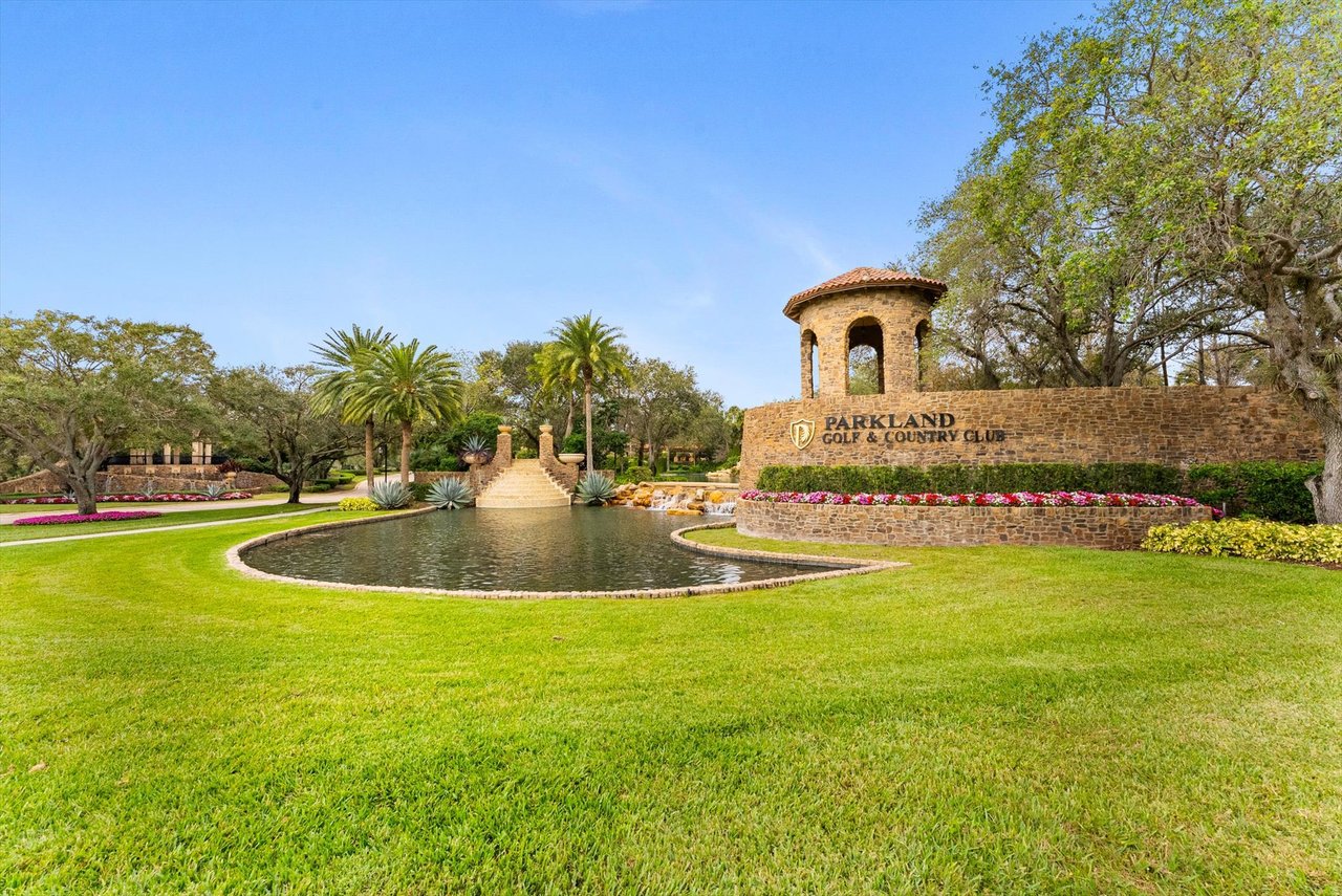 Parkland Golf & Country Club