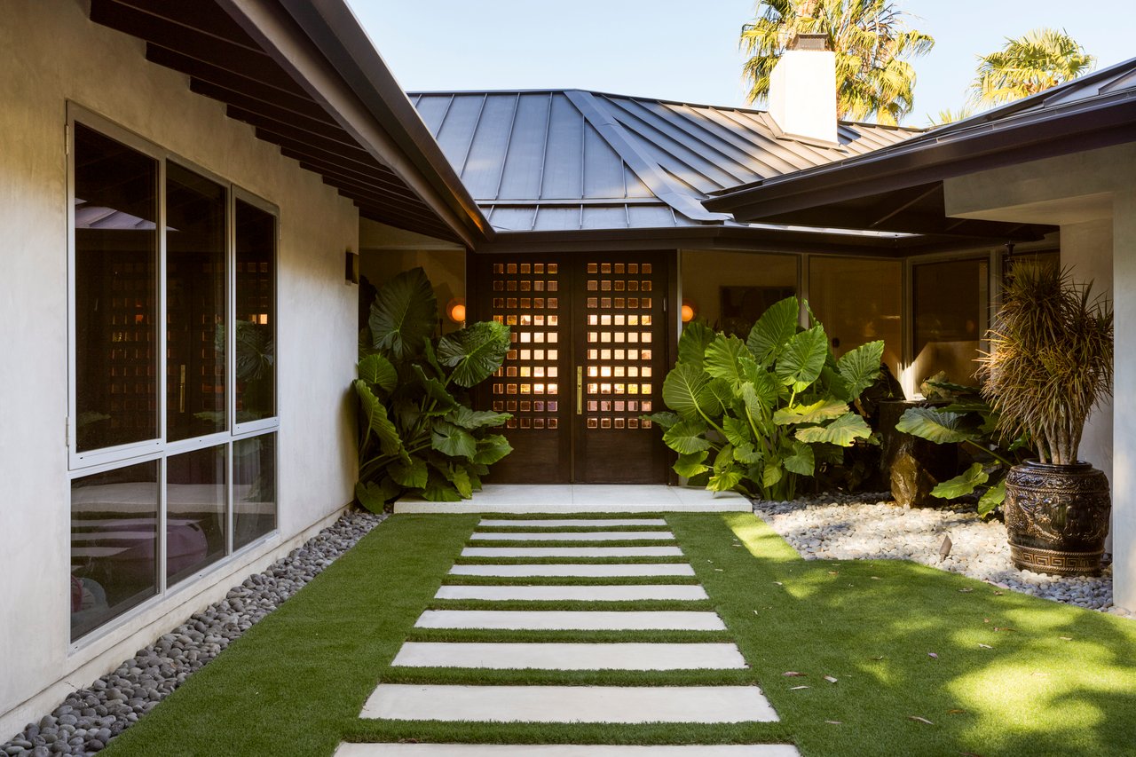 10965 Wrightwood Ln, Studio City 