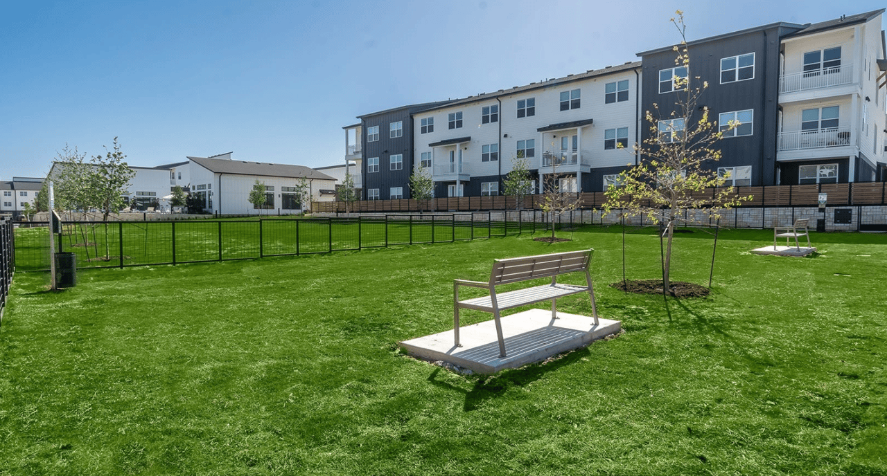 Enjoy up to 12 weeks of base rent FREE!