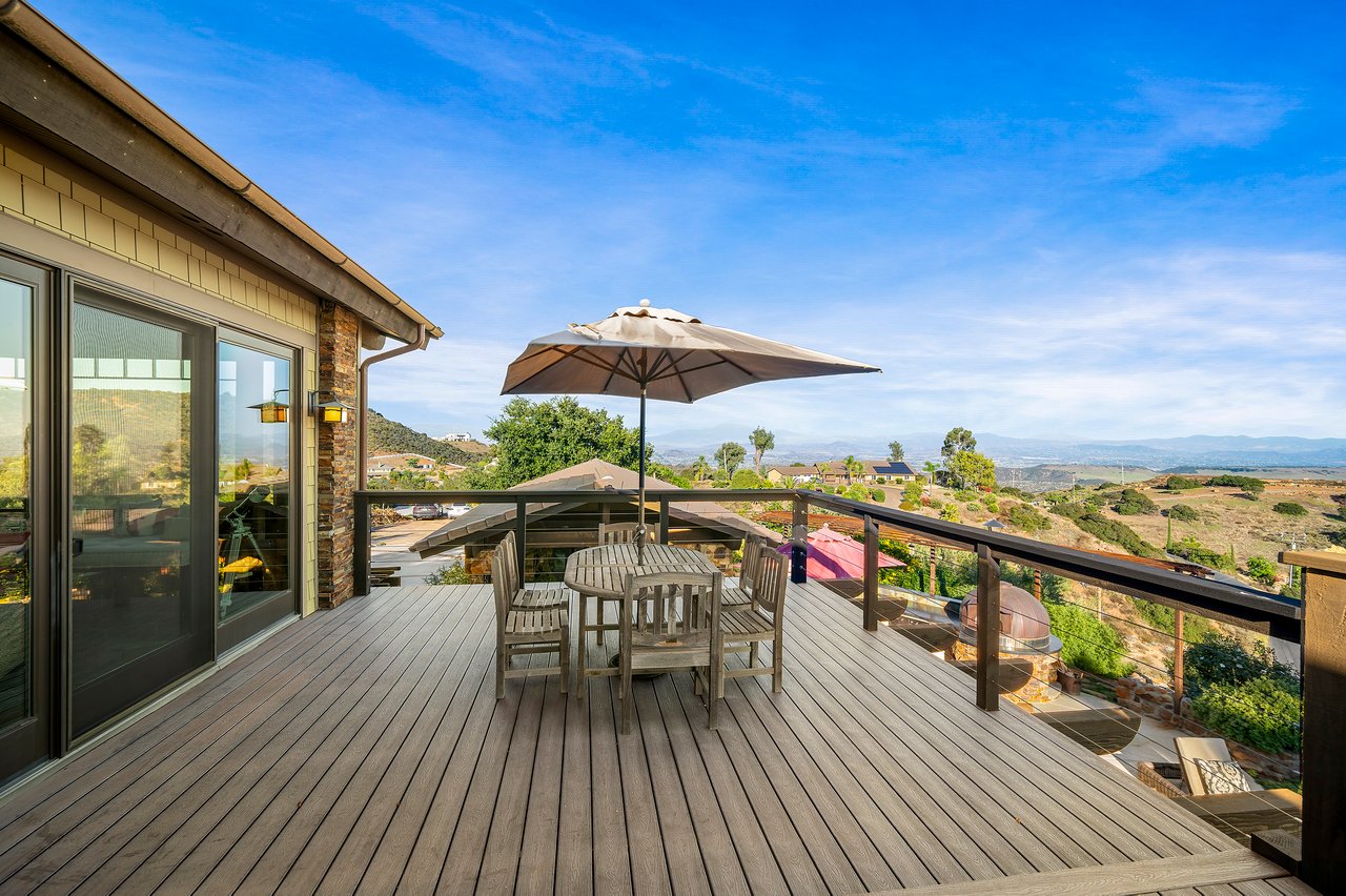 41005 Valle Vista