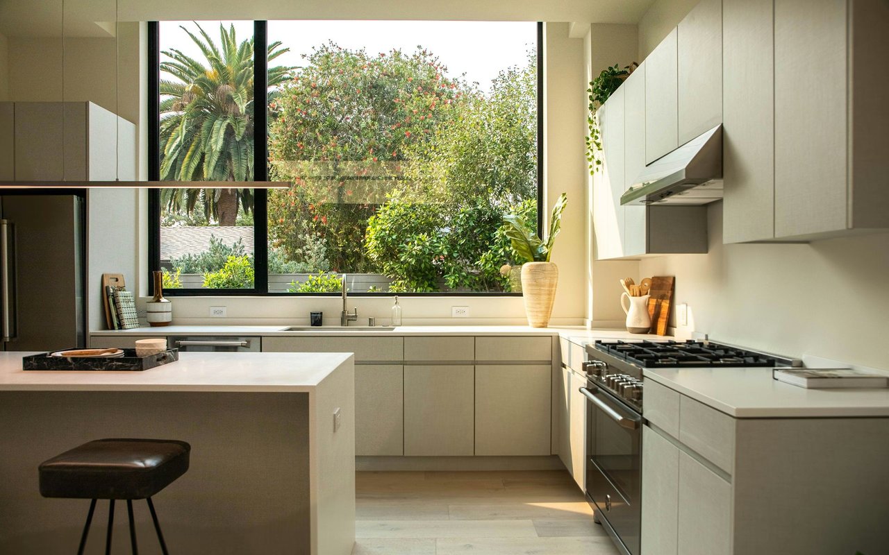 Should You Buy a House If the Kitchen Isn’t Your Style? (Or Bathroom, Or...)