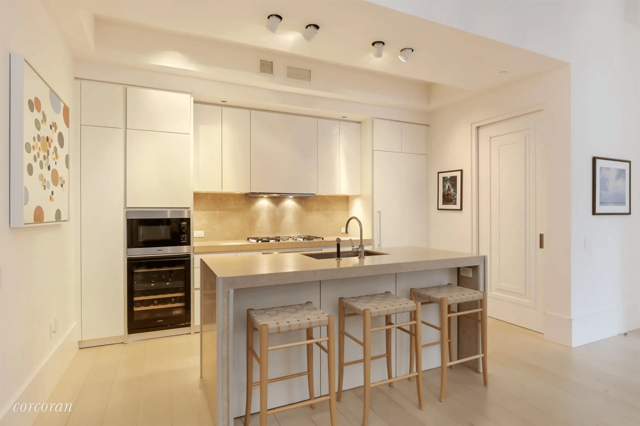 404 Park Avenue South #2C