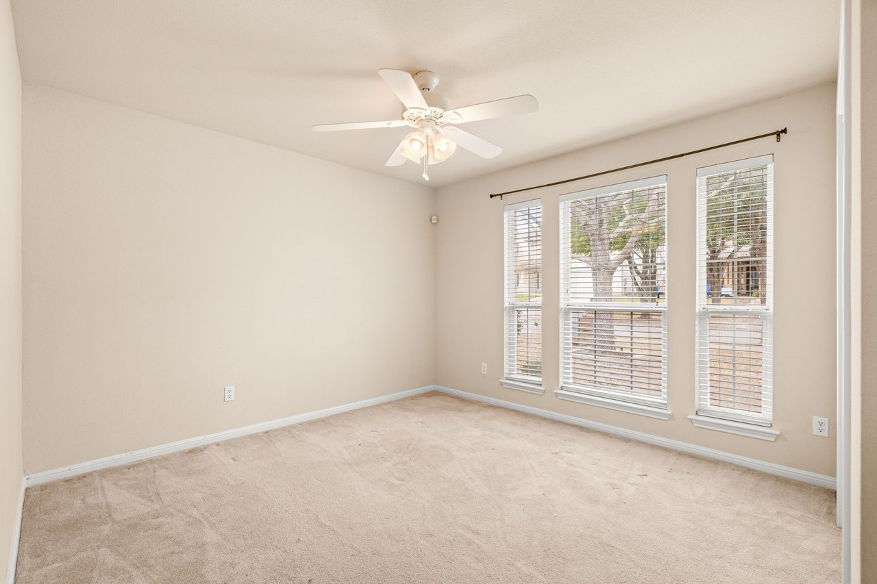 226 Fresno Springs