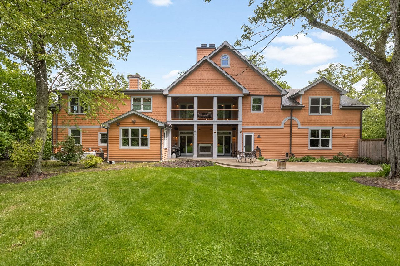 1520 Telegraph Road, Lake Forest