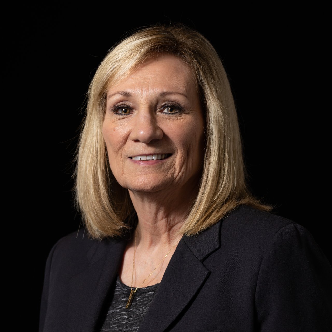 Teresa Barnard Lee's Summit, MO Real Estate Agent Headshot