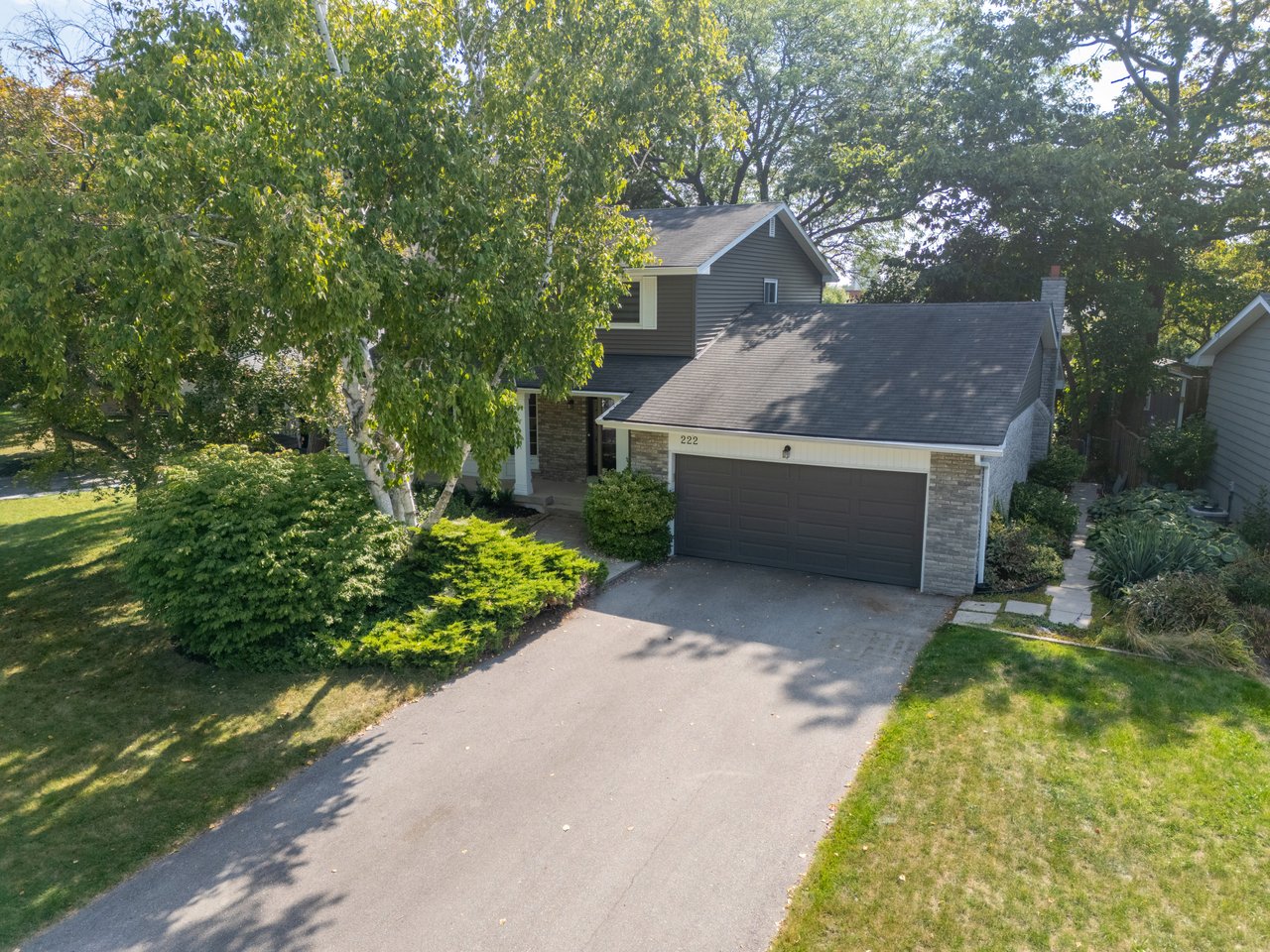 222 Vance Drive, Oakville
