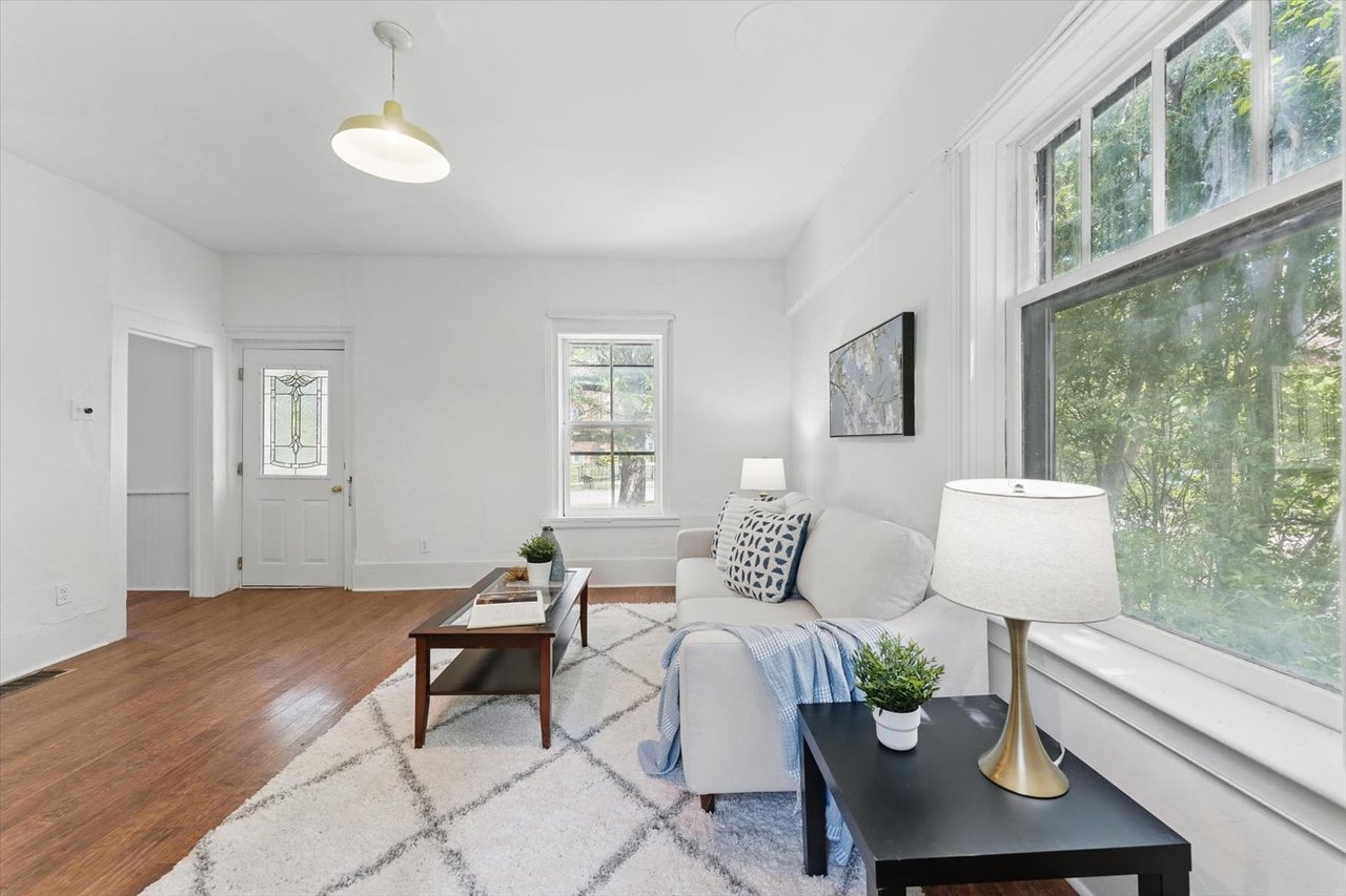 401 Draper St