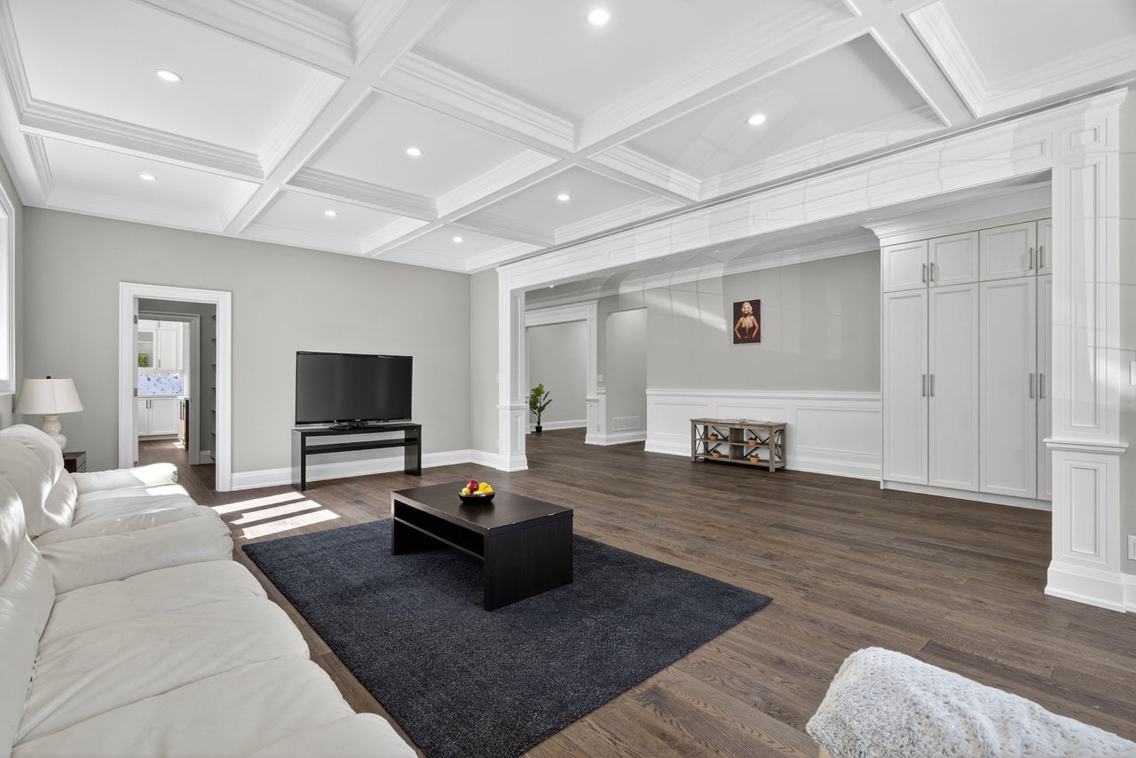 Contemporary Sophistication