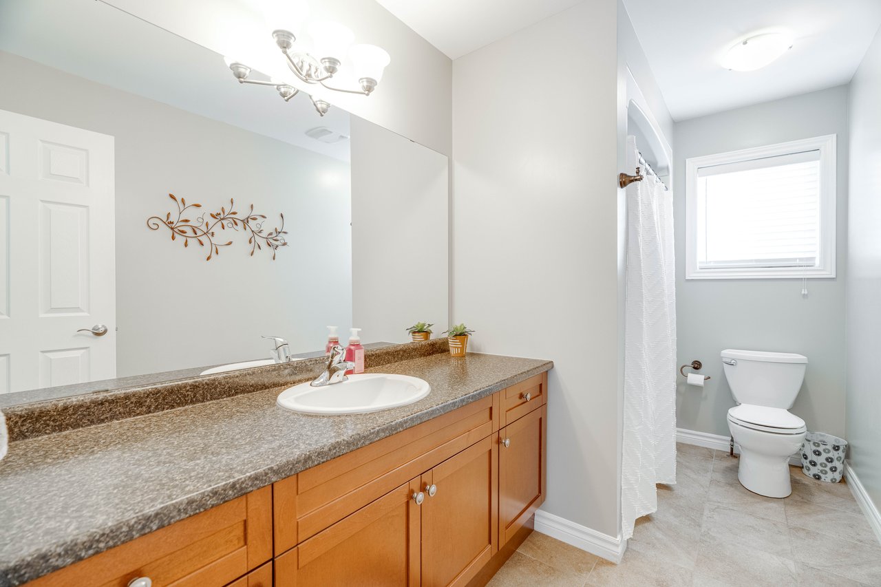 1489 Green Gables Rd