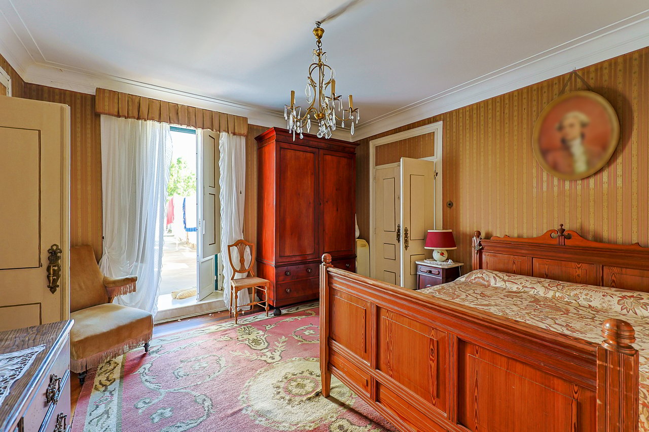 Magnificent 17th-Century Palace with  76,400 m² Estate Near Coimbra