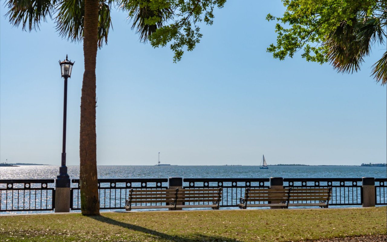 A Walkable City – A Local’s Guide to Exploring Charleston by Foot