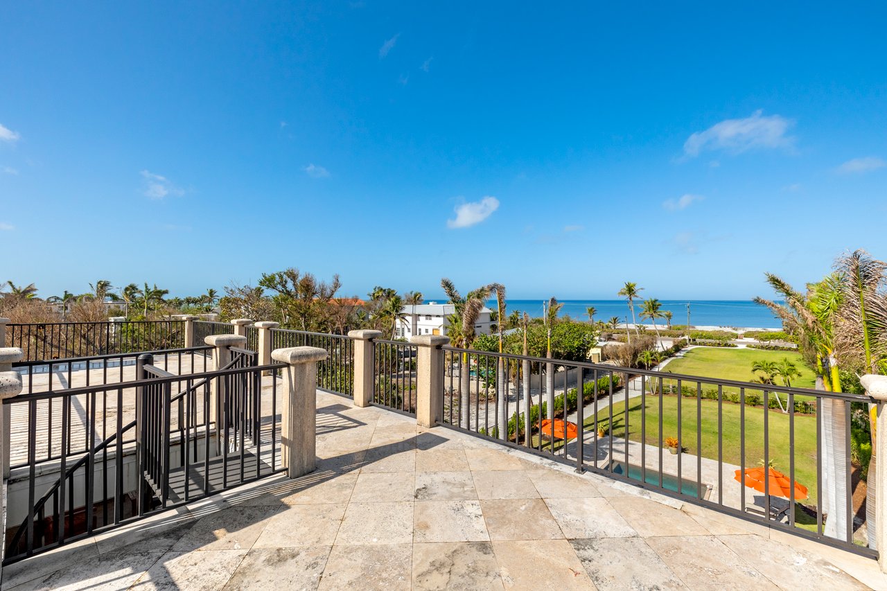 16205 Captiva DR