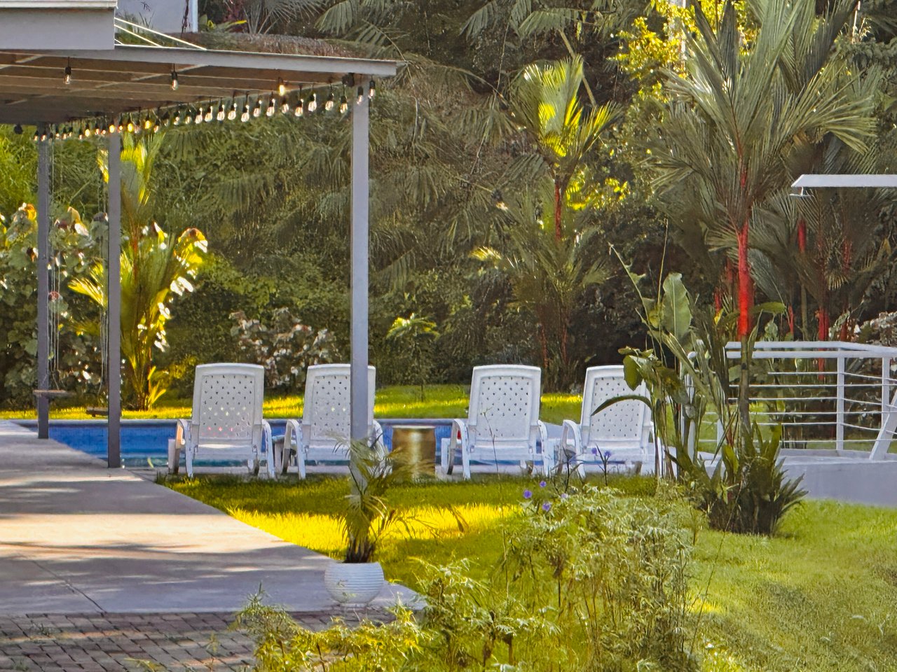 Perfect for Families or a Peaceful Retirement, Uvita Pacific Ocean Town