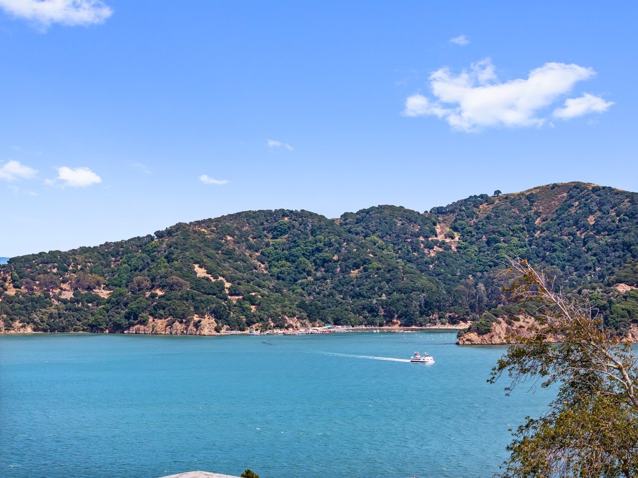 Spectacular Views of the Bay and Golden Gate Bridge