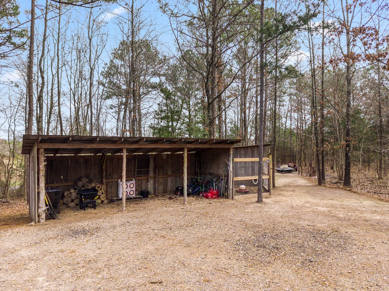 Thunder Mountain Homestead