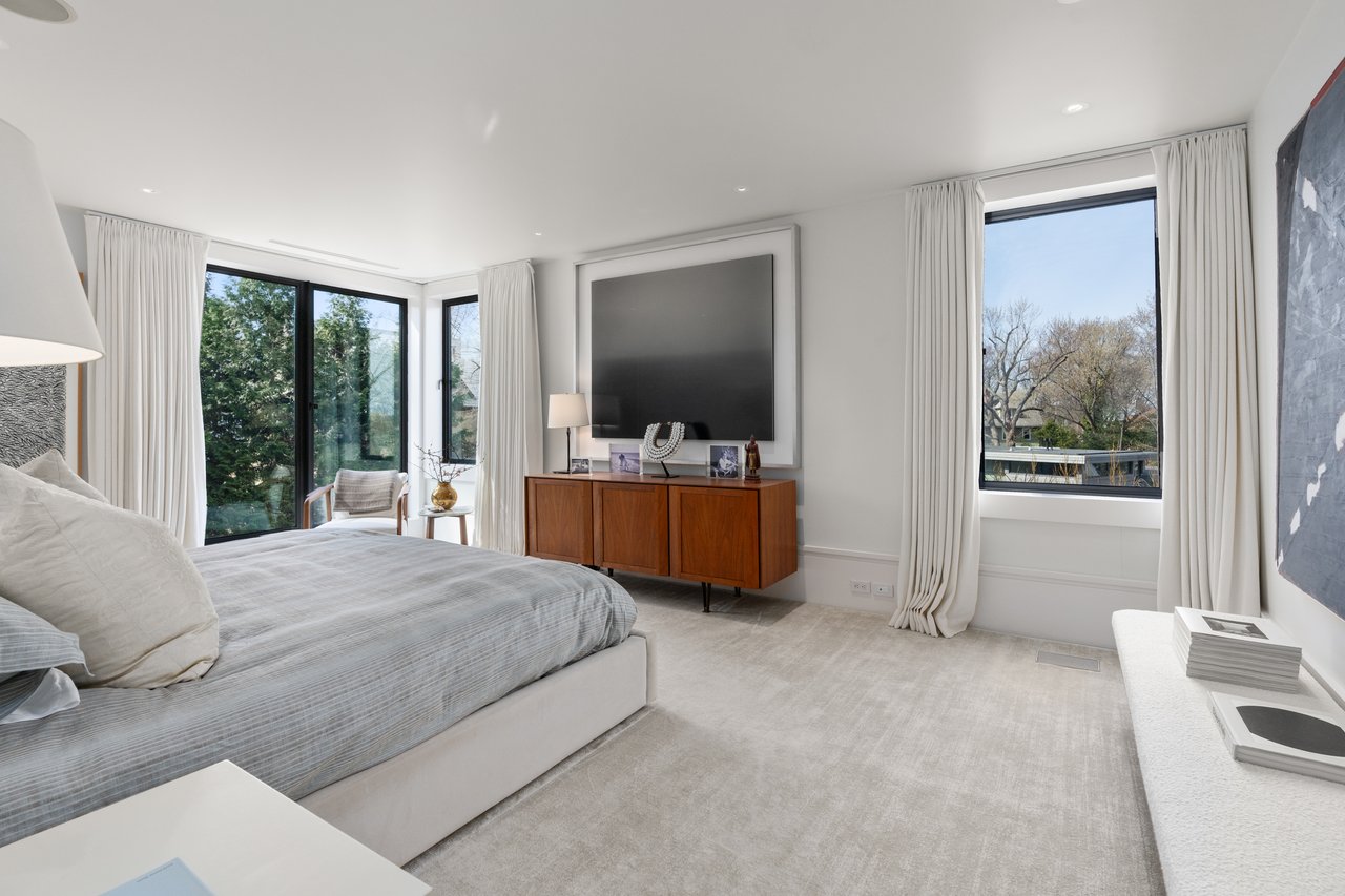 55 Fayerweather Street, Cambridge, MA 02138