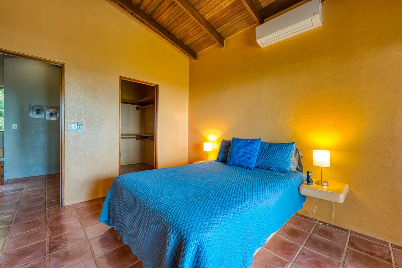 Ocean View home in Ventanas with Privacy