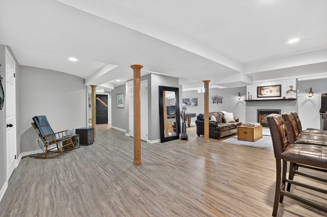 896 Bosworth Court