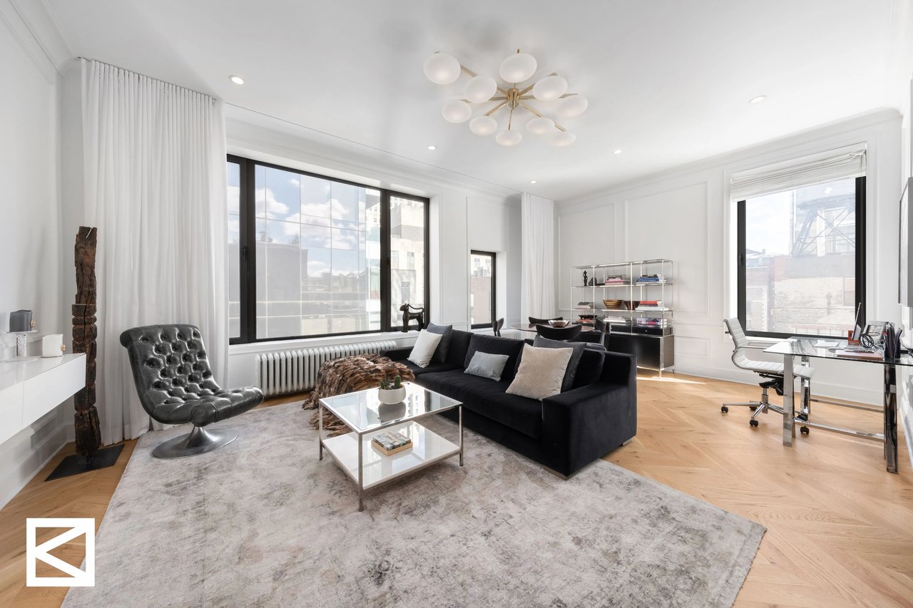 21 E 22nd St, #12F