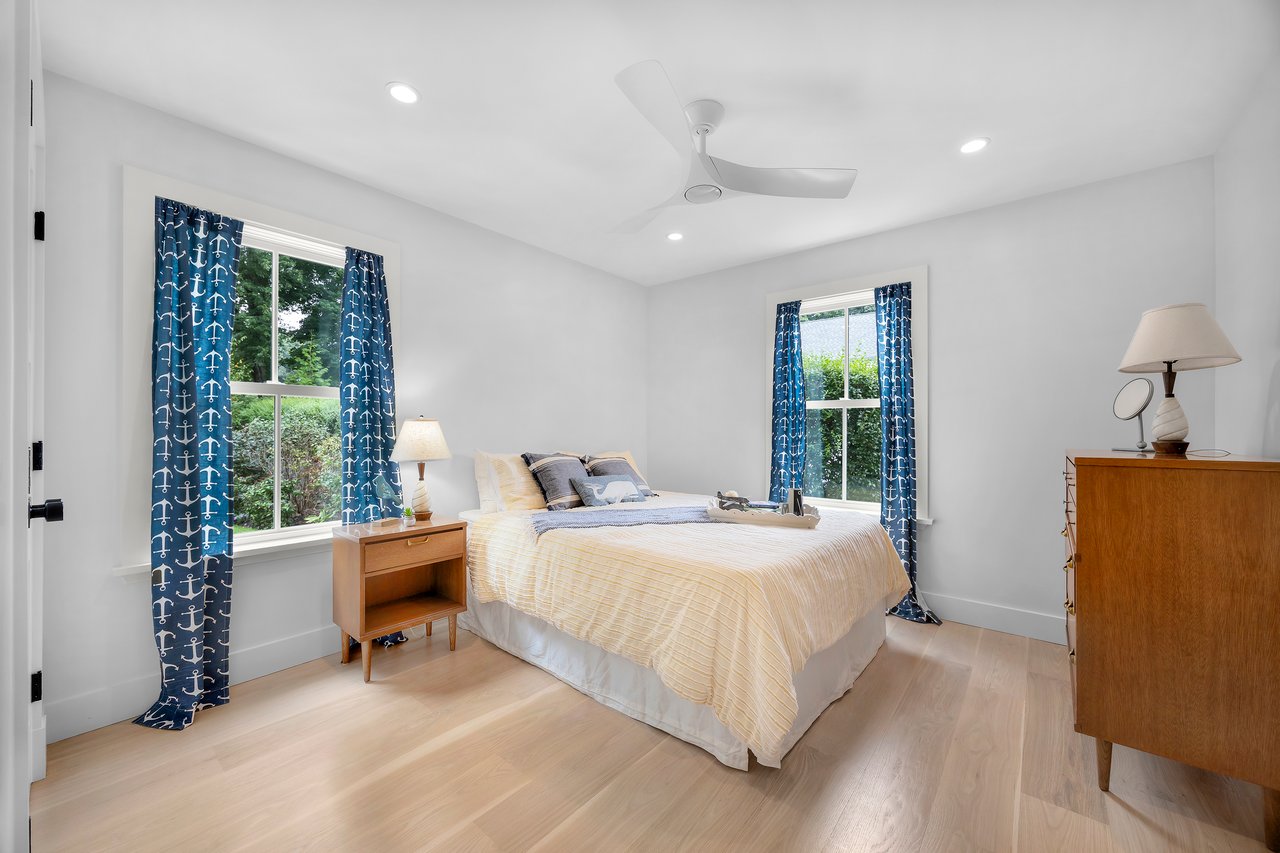 Pristine University Area Colonial