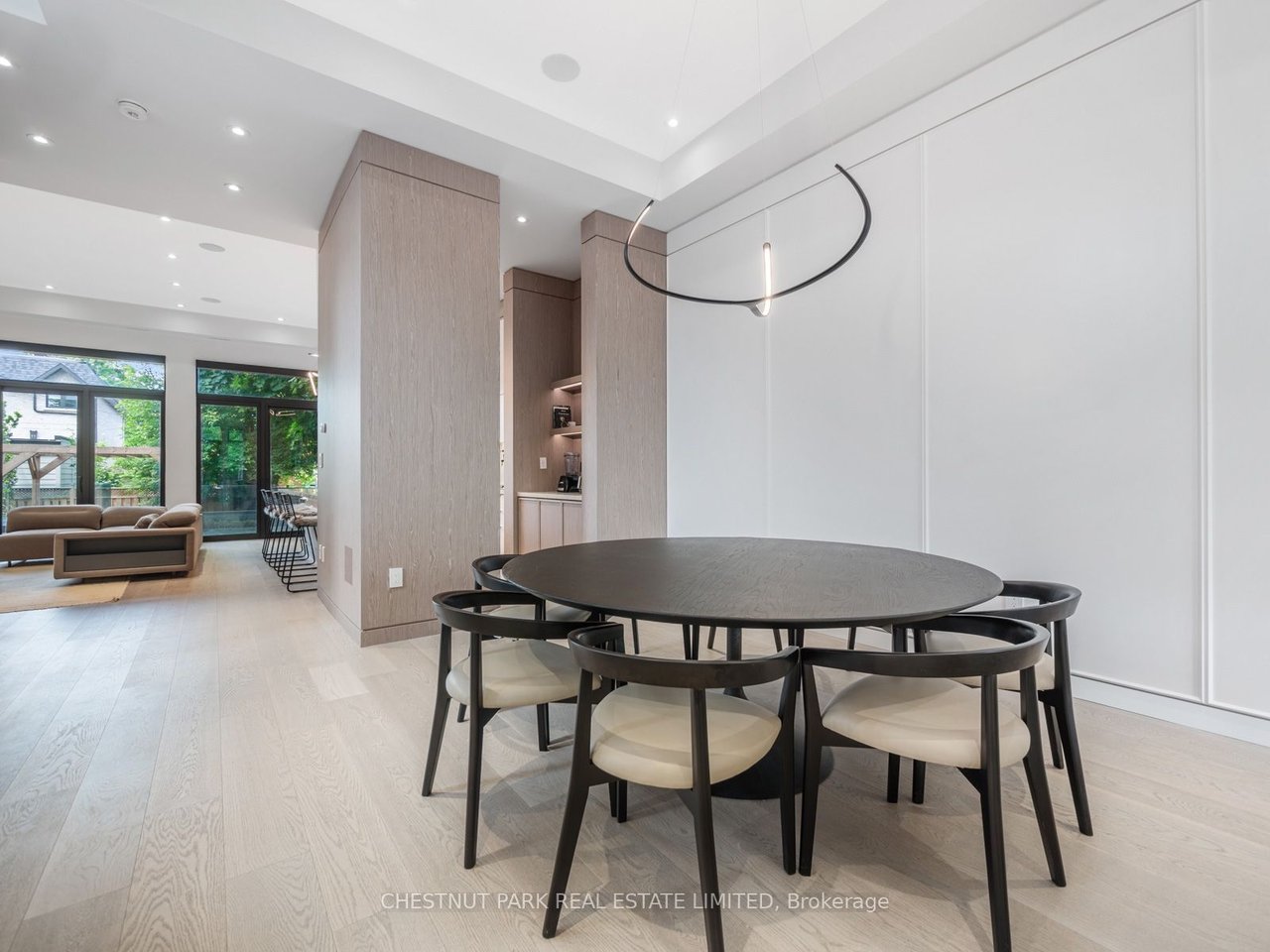 50 Southvale Dr