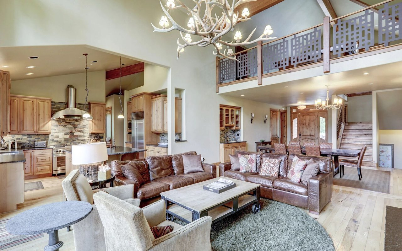 Tips for Empty Nesters and Why Downsizing Your Home Could Mean "Living The Dream"