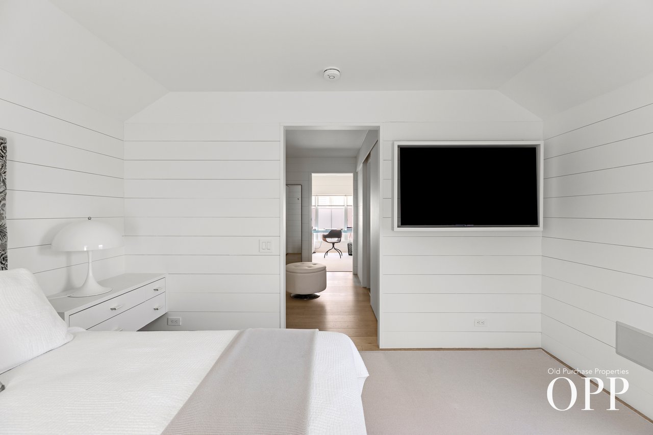 A Polished Summer Getaway