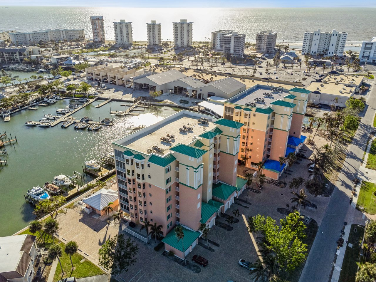 170 Lenell Rd 403 - Palm Harbor Club