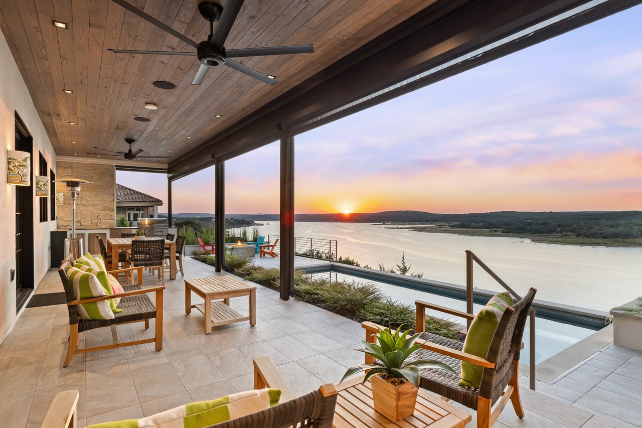 Lake Travis Waterfront