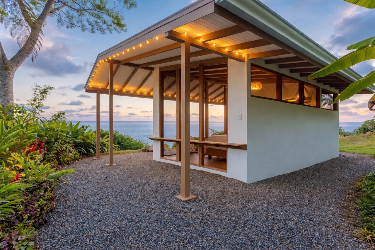 CasaPor Fin,Where the Rainforest Meets the Sea - Oceanview Luxury Estate