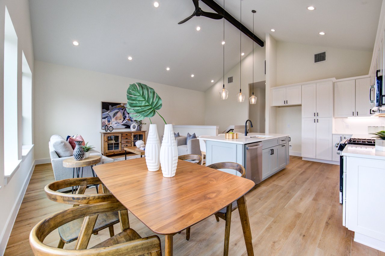 Interior space of Ocean Estates Houston home