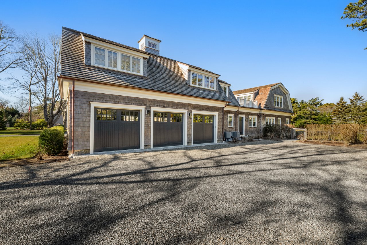 Stunning Residential Estate in Osterville 