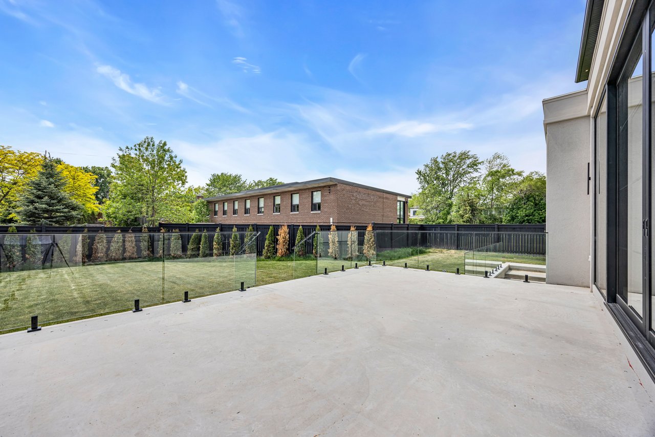 152 Third Line, Oakville