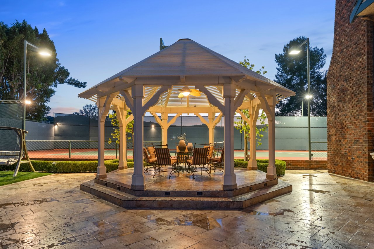 Mulholland Hills Country Club | Premier Golf & Tennis View Estate