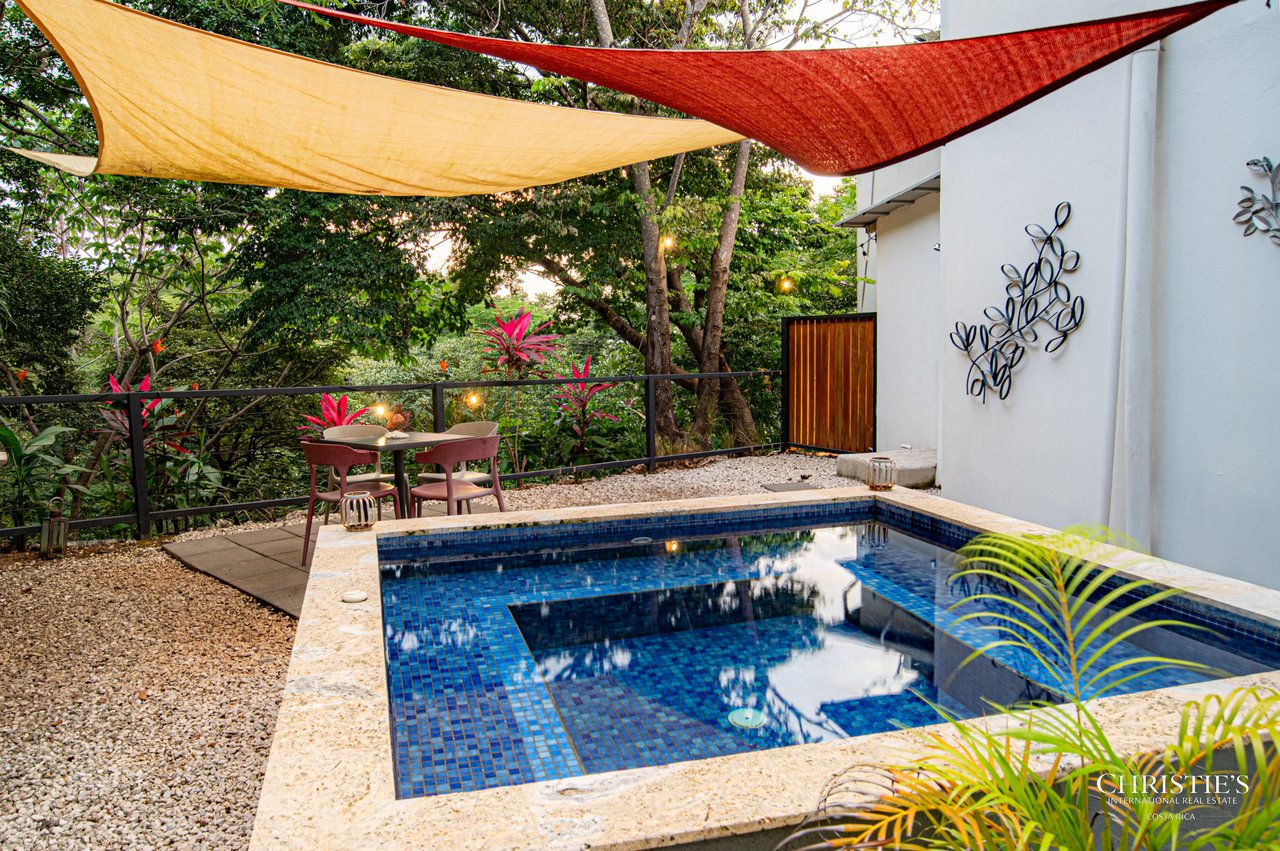 Toltec Estate & Casa Lunax Oceanview Investment Compound