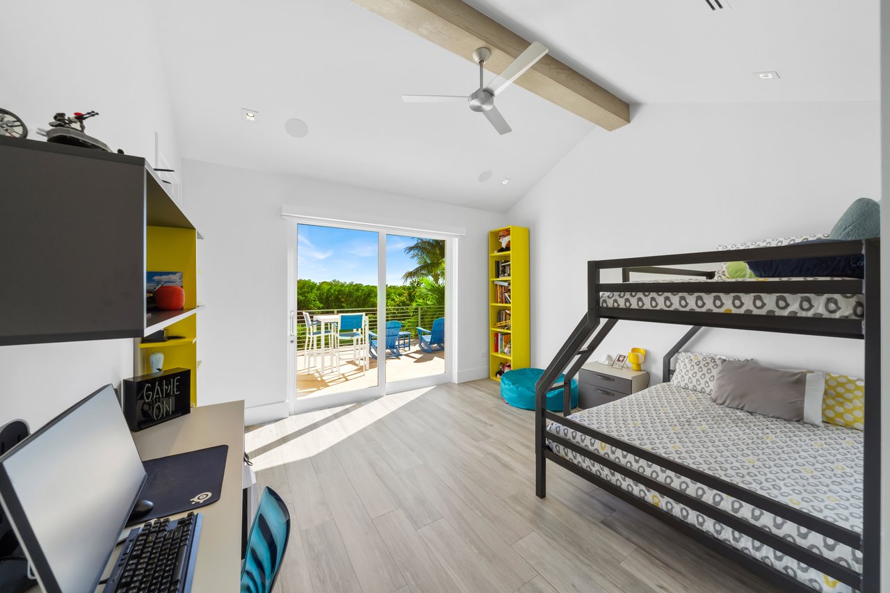 180 Cape Florida Drive