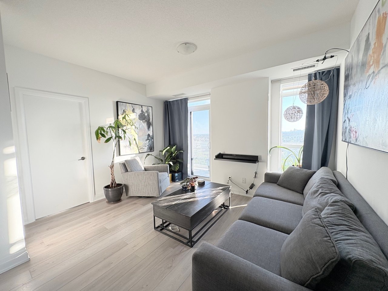 251 Manitoba Street, Toronto Unit: 2208