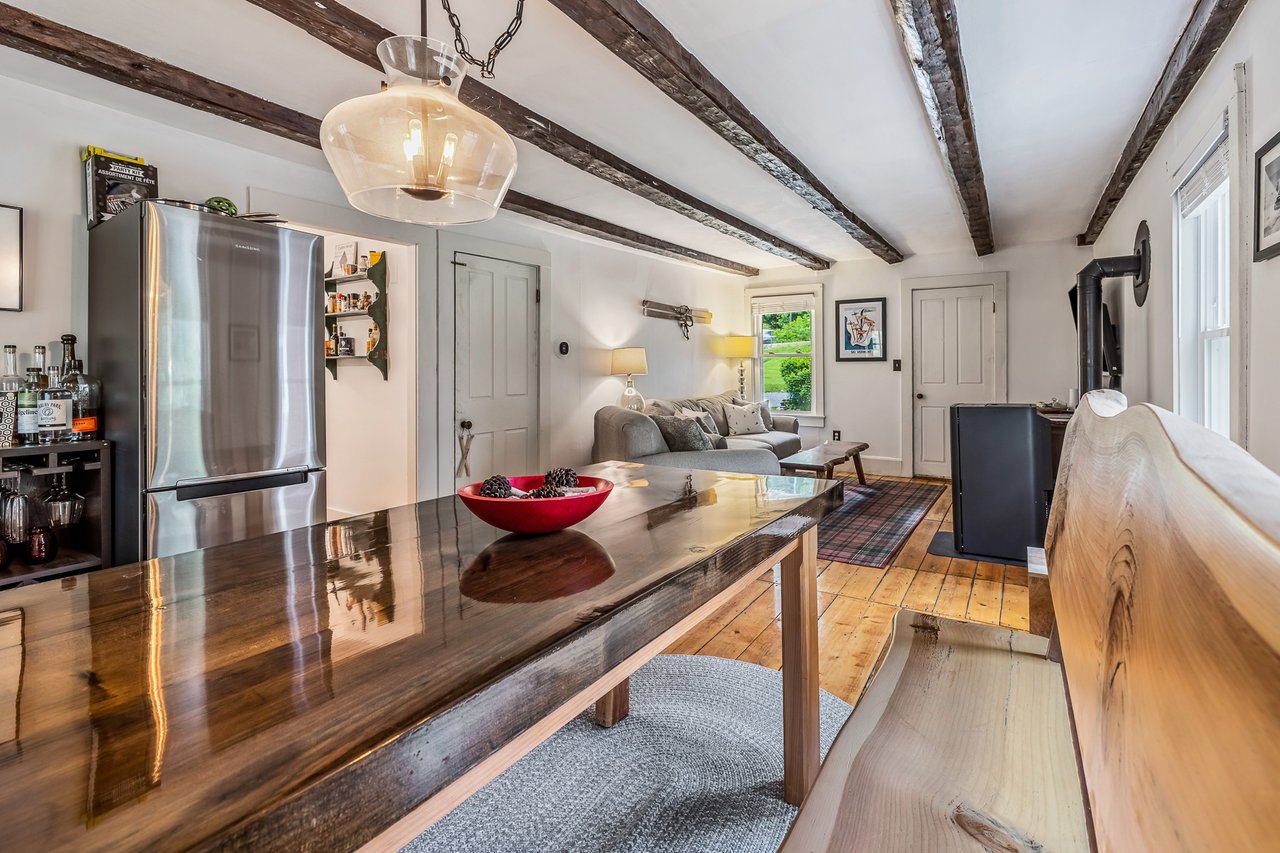 Old Farm 2 Bedroom Condo