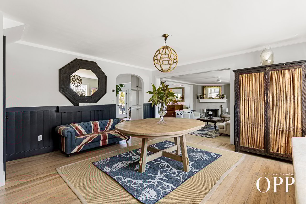 A Turnkey Mid-Century, Effortlessly Located in Bellport Village