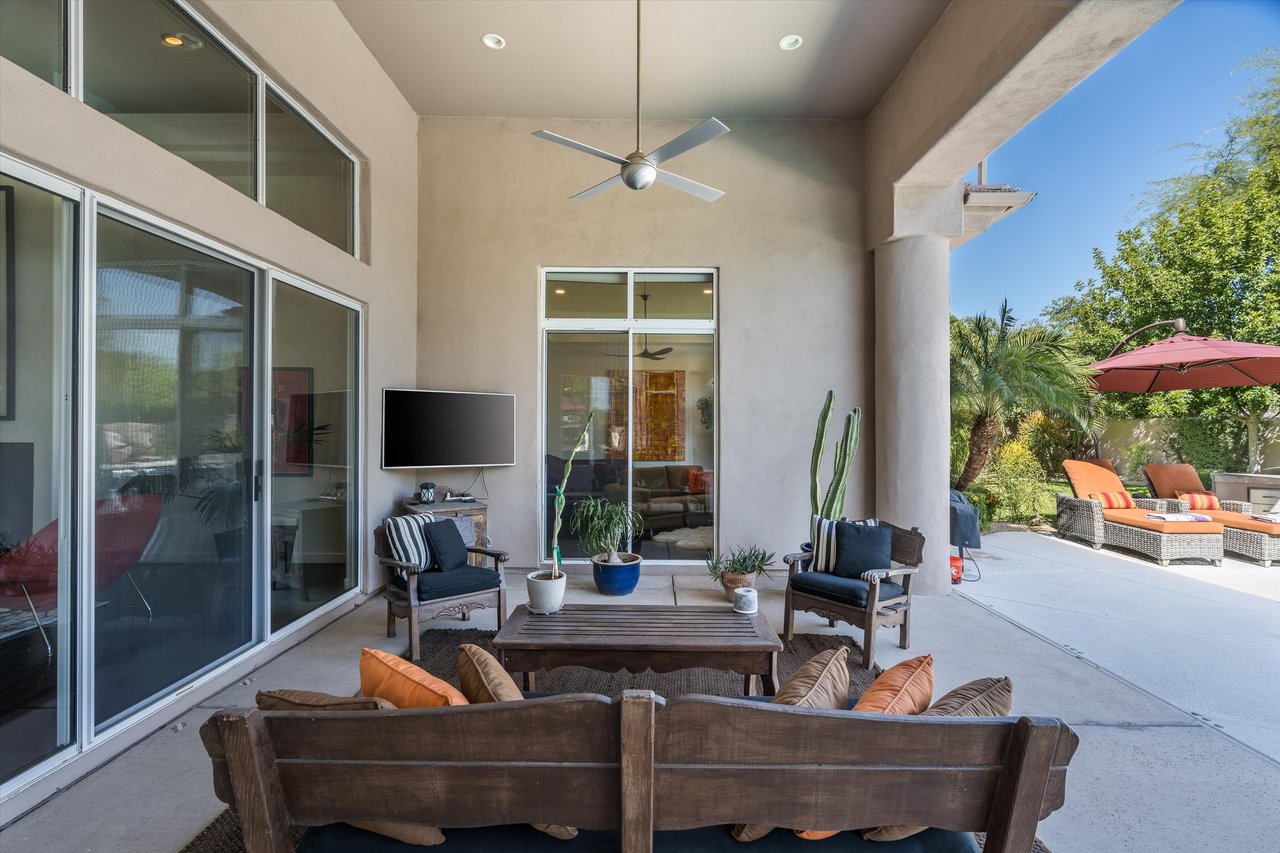 7124 E FOOTHILL Drive