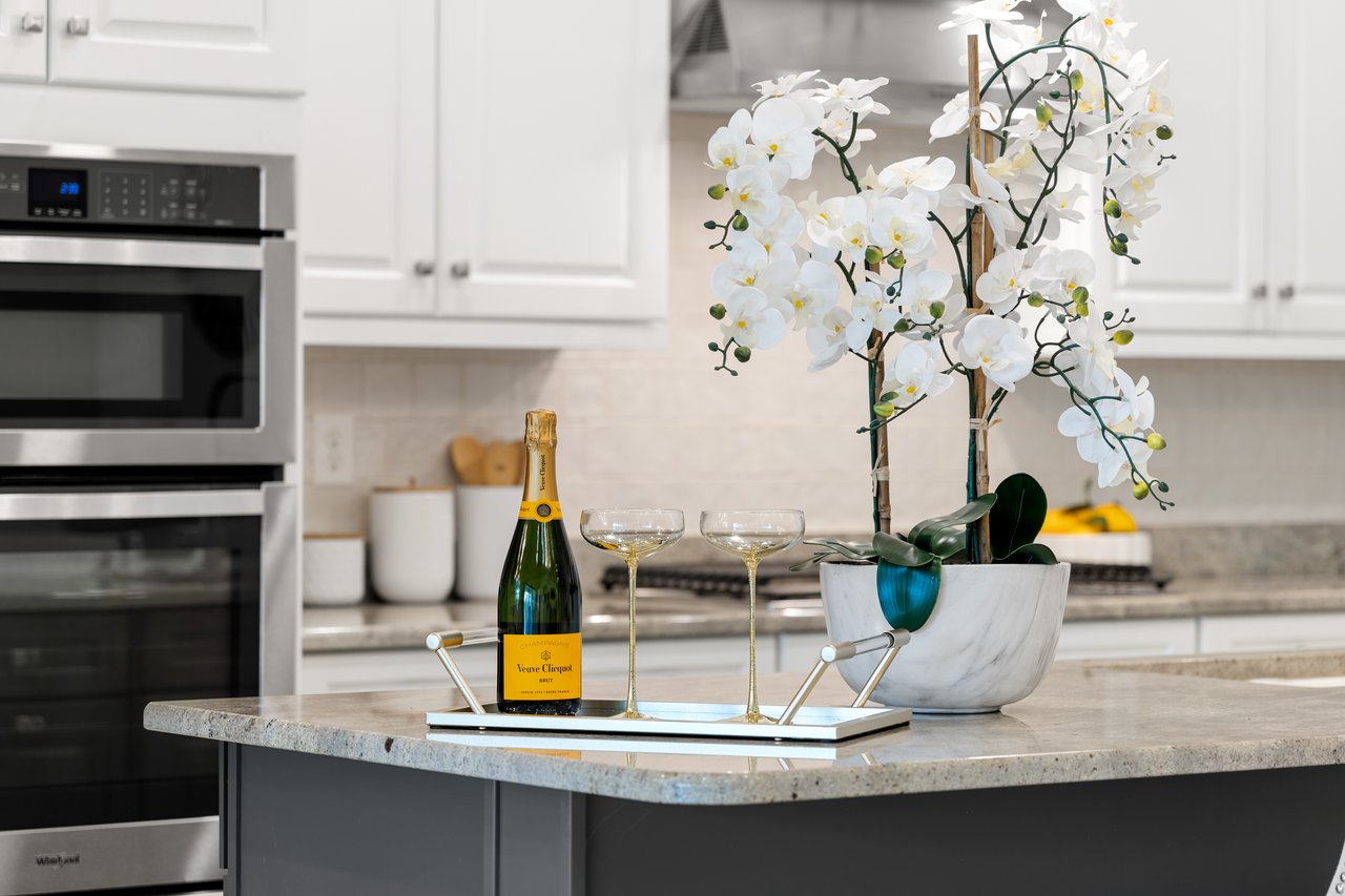 10137 Florence CIR, NAPLES