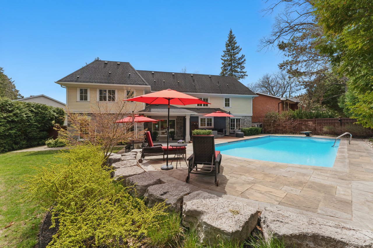1543 Point-O-Woods Road