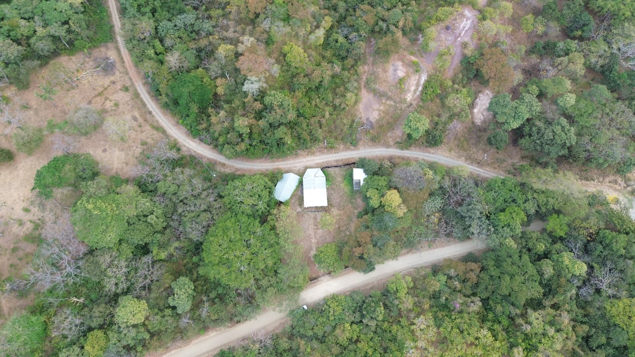 Casita Rustica + Large Lot - Playa Grande