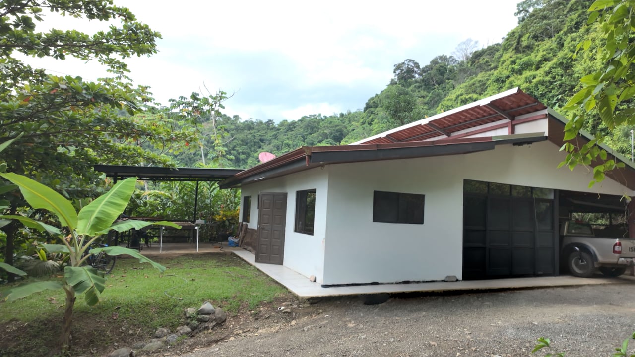Private Rainforest Retreat Just Minutes from Dominical