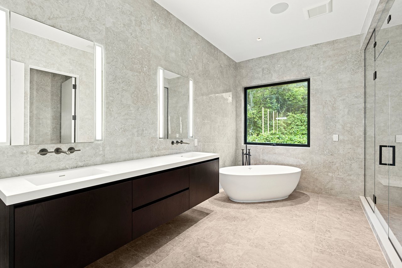 15 North Neck Lane, Montauk